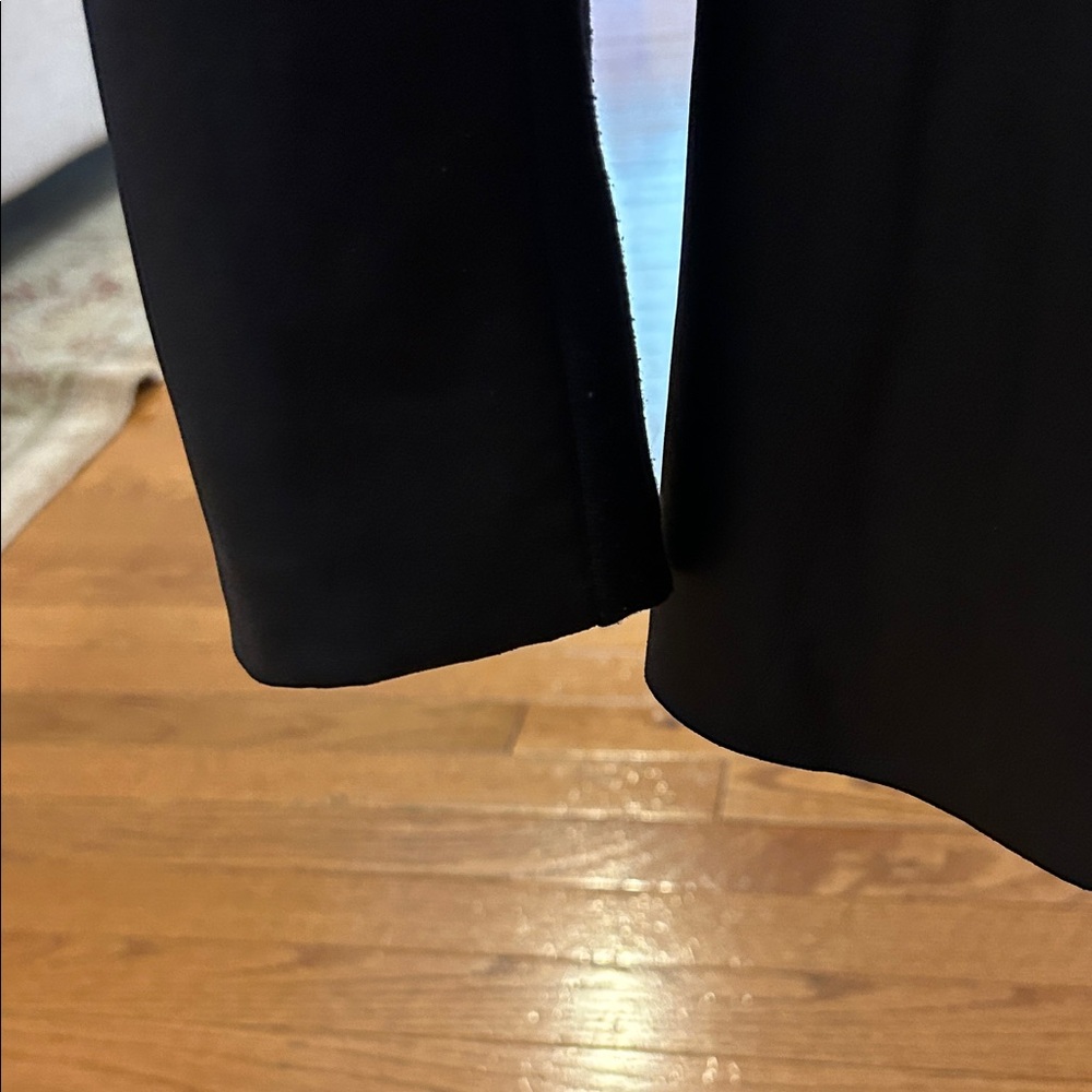 Women's Black Textured leather Blazer - Picture 4 of 6